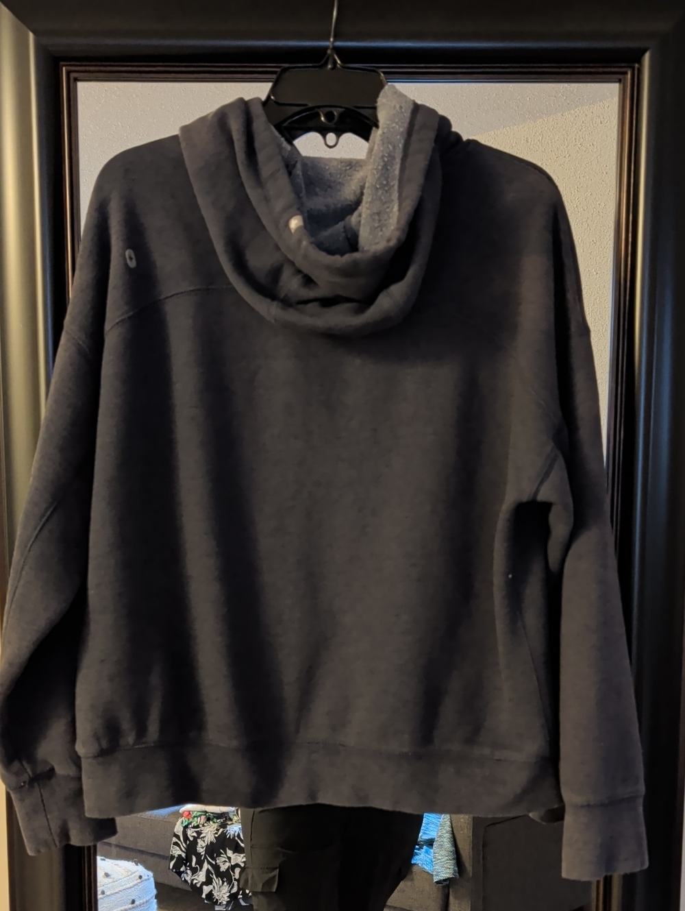 Figs Women's Dark Navy Pullover Hoodie - Picture 6 of 11